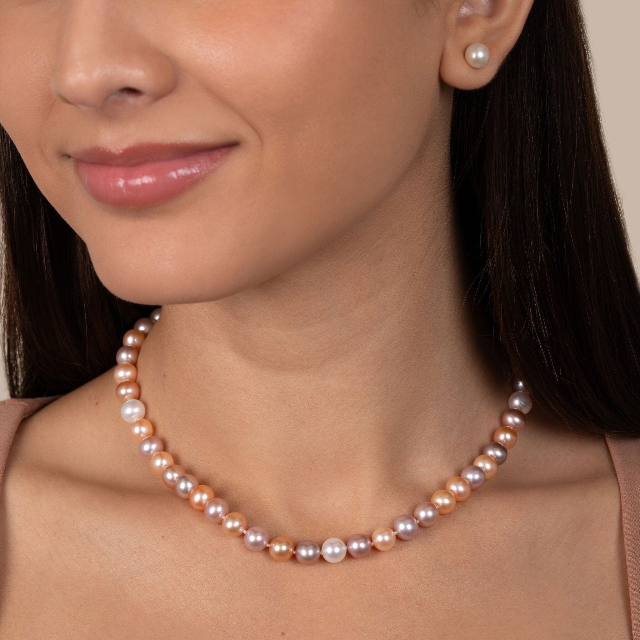 Model wearing 7.5-8.0 mm Multicolor Freshwater Pearl Necklace 16 inch