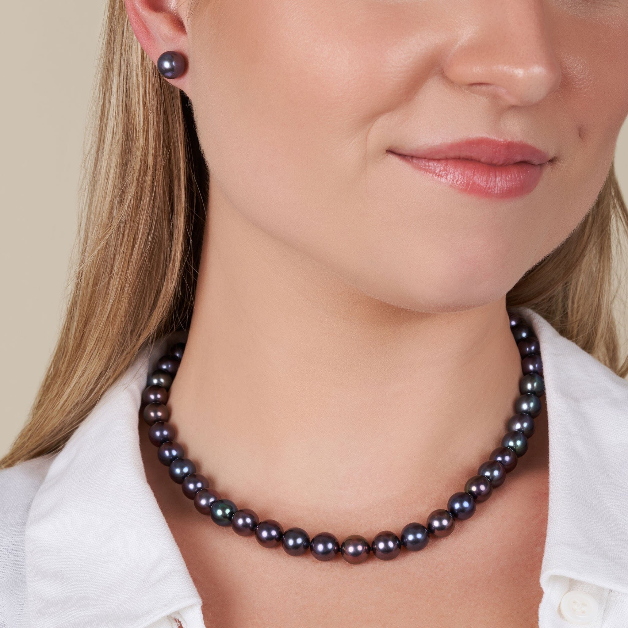 8.5-9.0 mm 16 Inch AAA Black Freshwater Pearl Necklace