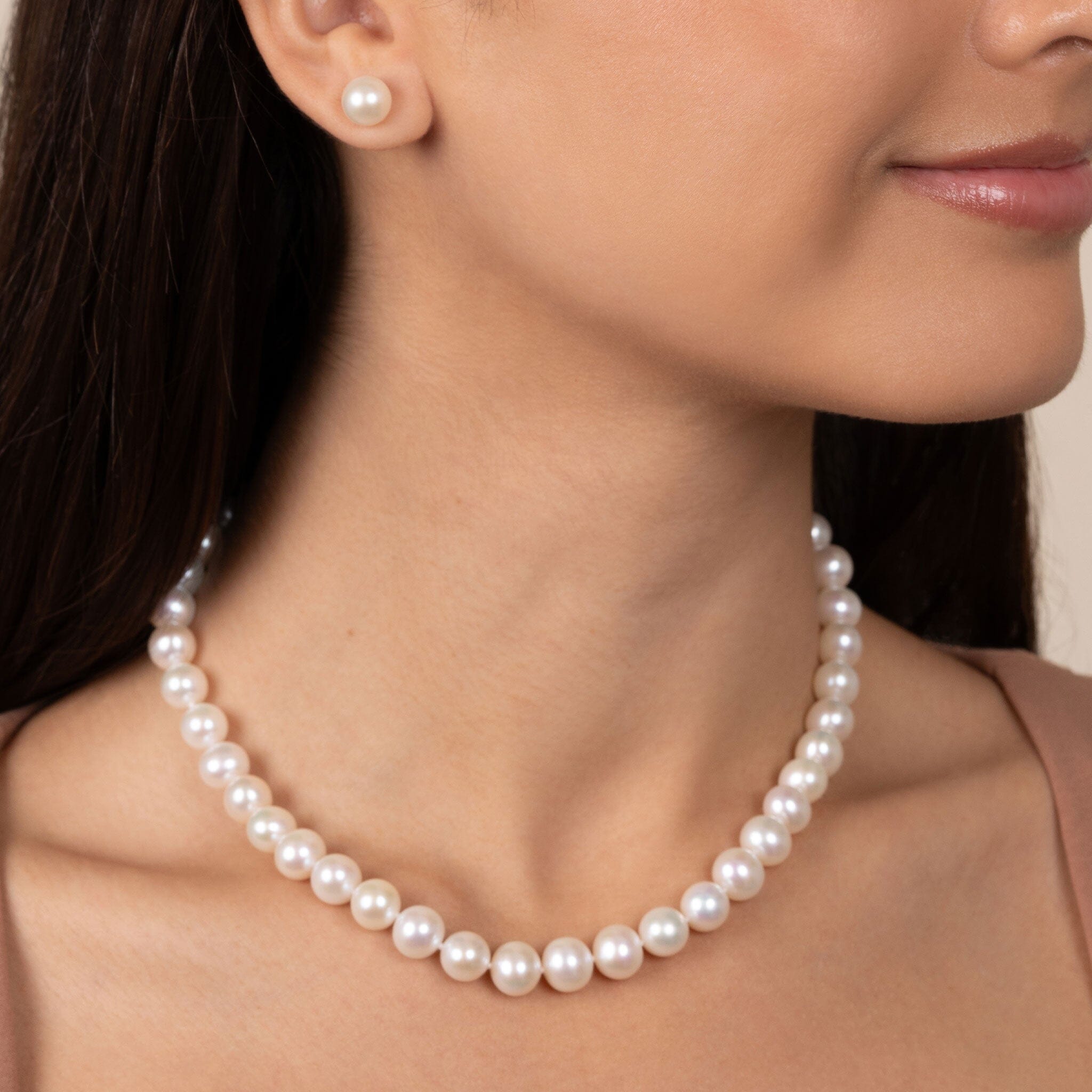 8.5-9.0 mm White Freshwater Pearl Necklace 16 inch