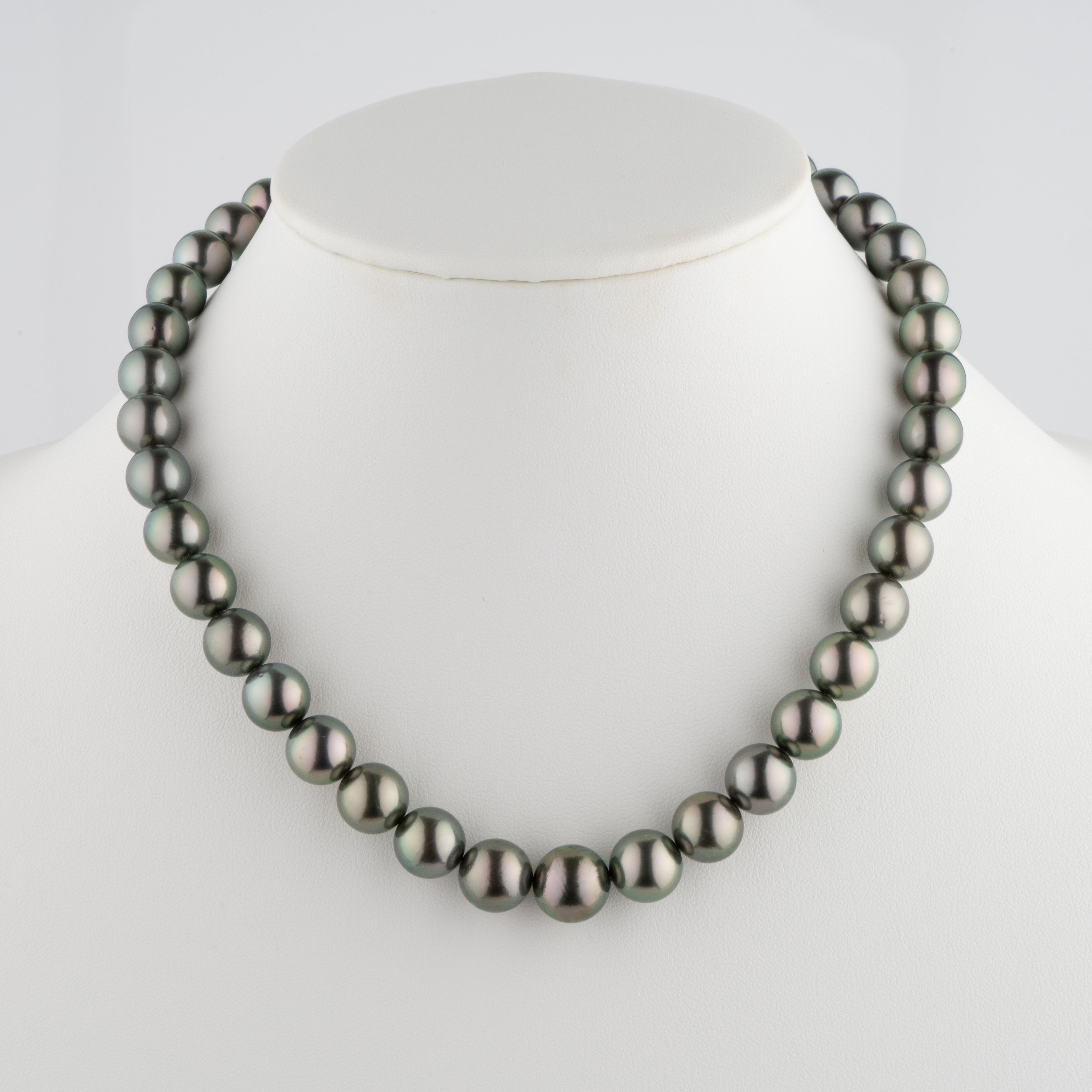 10.0-10.5 mm AA+ Tahitian Round Pearl Necklace