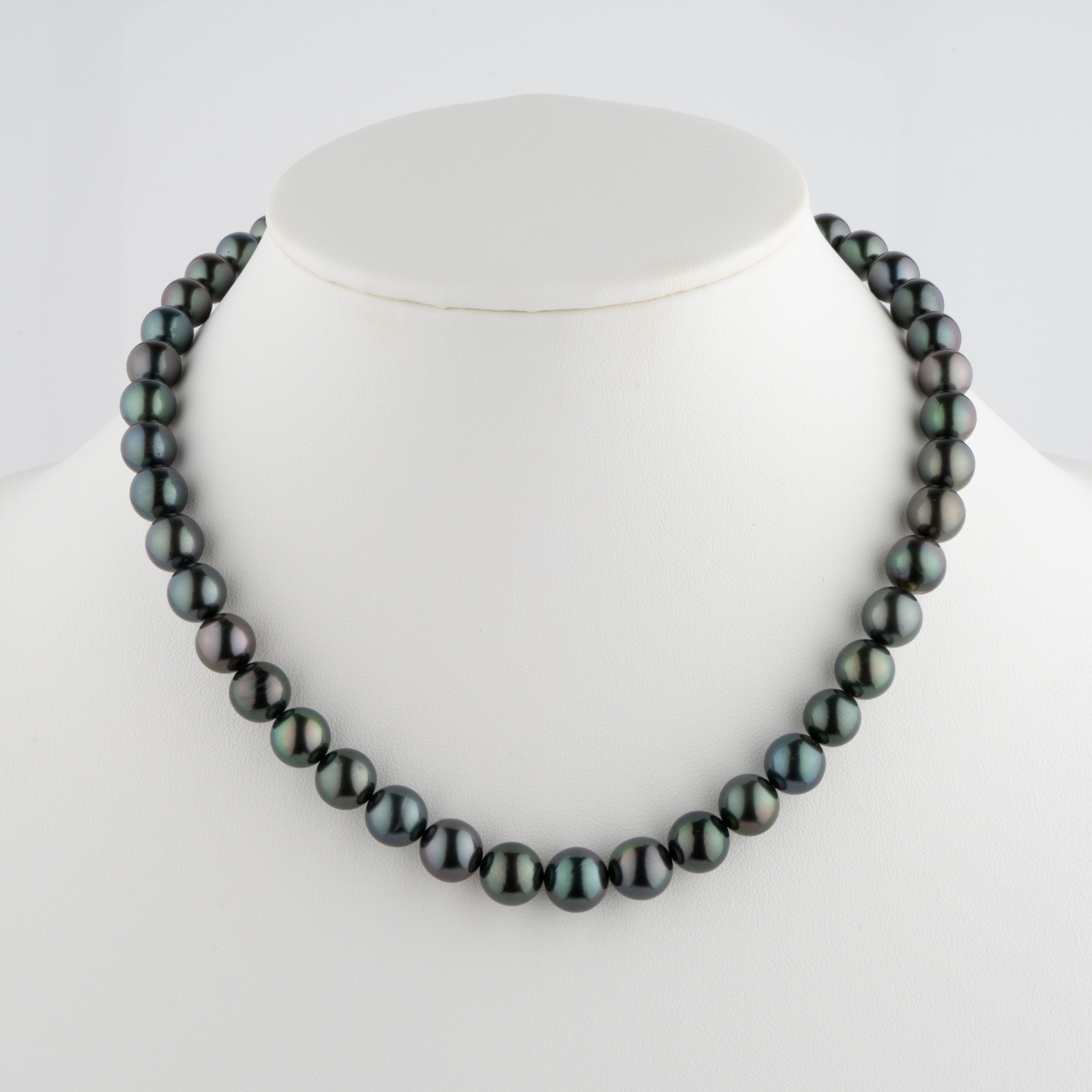 8.1–10.5 mm AA+/AAA Tahitian Round Pearl Necklace